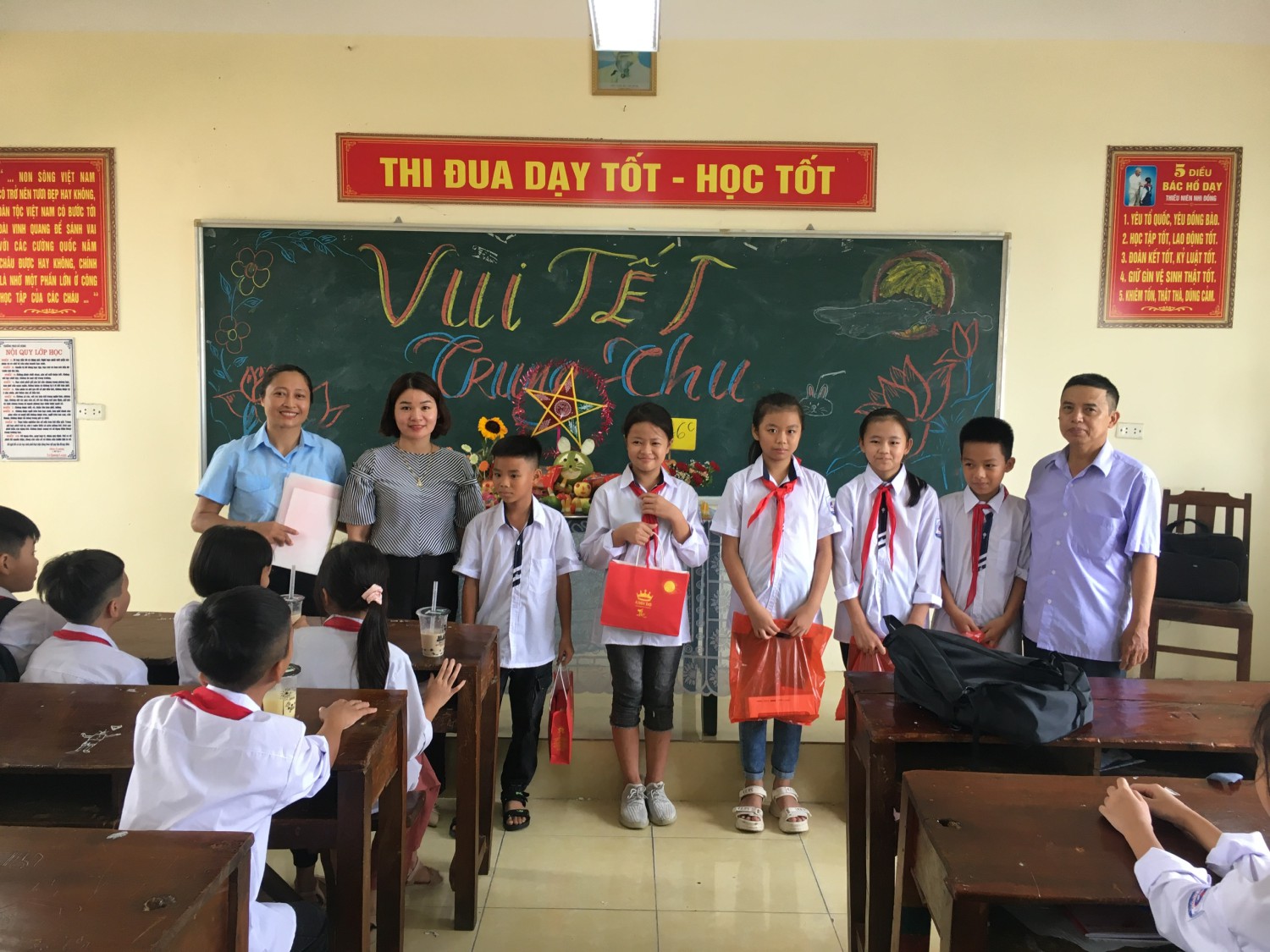 Bài viết về truyền thống phát triển của trường THCS Đỗ Động